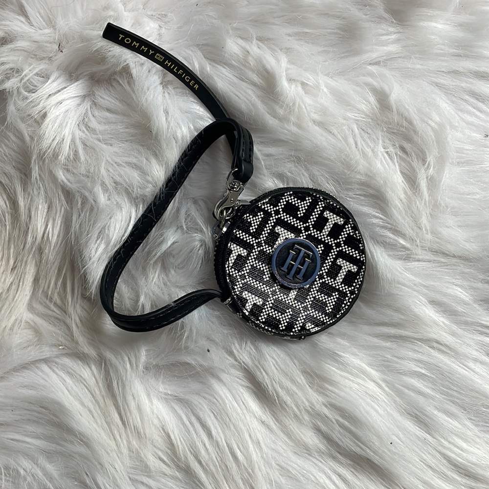Tommy Hilfiger Branded Coin Case